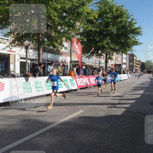 15.09.2024 - PSD Bank Halbmarathon Miley Keyser http://msf.ph/oto/7058312 15.09.2024 10:28:02 Ziel 14, 43, 77, 84, 94, 108, 128, 132, 135, 138, 161, 208, 217, 230, 247, 261, 262, 293, 296 meine-sportfotos.de