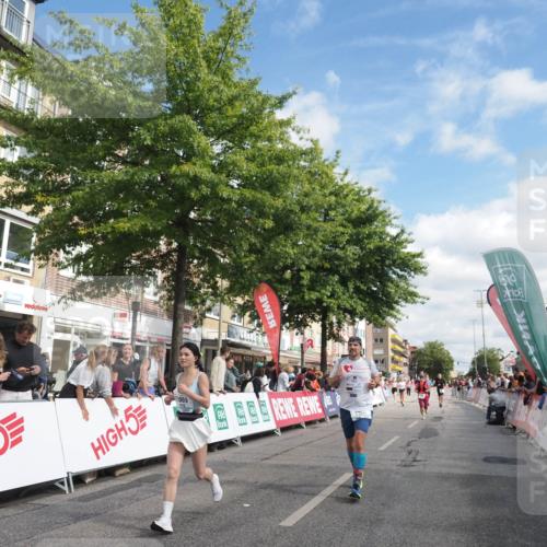 15.09.2024 - PSD Bank Halbmarathon Miley Keyser http://msf.ph/oto/7058315 15.09.2024 12:05:58 Ziel 1607, 1684, 1821, 2072, 2283, 2407, 2669, 2787, 2804, 3042, 3115, 3217, 3535 meine-sportfotos.de
