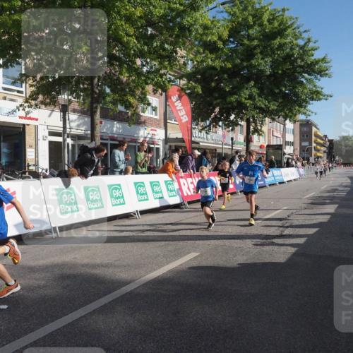15.09.2024 - PSD Bank Halbmarathon Miley Keyser http://msf.ph/oto/7058321 15.09.2024 10:28:02 Ziel 14, 43, 77, 84, 94, 108, 128, 132, 135, 138, 161, 208, 217, 230, 247, 261, 262, 293, 296 meine-sportfotos.de