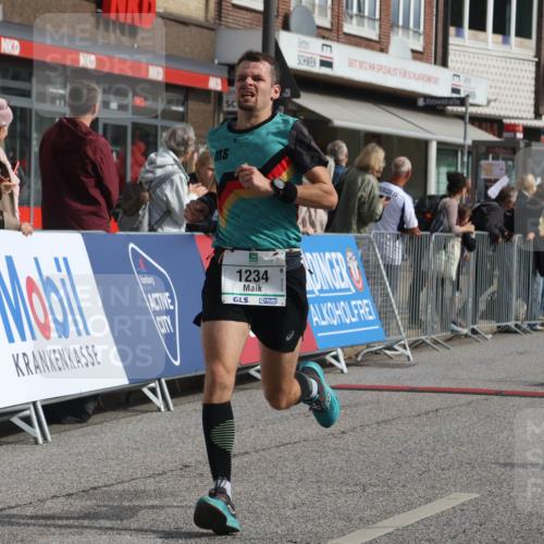 15.09.2024 - PSD Bank Halbmarathon Michael Strokosch http://msf.ph/oto/7058330 15.09.2024 11:37:40 Ziel 756, 1056, 1199, 1234, 1238, 1306, 2625, 2674 meine-sportfotos.de
