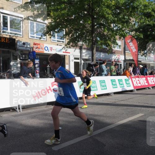 15.09.2024 - PSD Bank Halbmarathon Miley Keyser http://msf.ph/oto/7058345 15.09.2024 10:28:04 Ziel 14, 43, 77, 84, 94, 108, 128, 132, 135, 161, 208, 217, 230, 247, 258, 261, 262, 293 meine-sportfotos.de