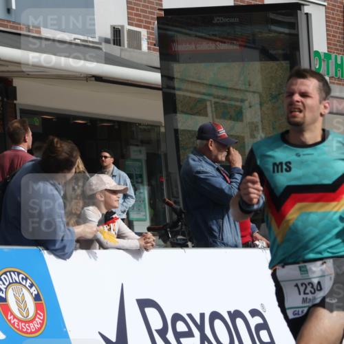 15.09.2024 - PSD Bank Halbmarathon Michael Strokosch http://msf.ph/oto/7058350 15.09.2024 11:37:41 Ziel 756, 1056, 1136, 1199, 1234, 1238, 1306, 2625, 2674 meine-sportfotos.de