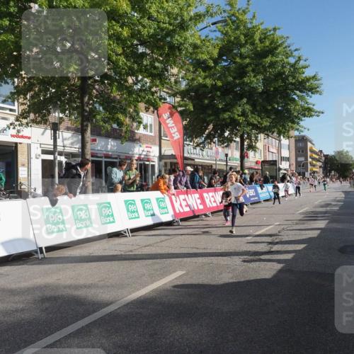 15.09.2024 - PSD Bank Halbmarathon Miley Keyser http://msf.ph/oto/7058361 15.09.2024 10:28:08 Ziel 14, 43, 77, 84, 94, 132, 135, 161, 166, 208, 217, 230, 247, 258, 261, 262, 293 meine-sportfotos.de