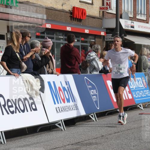 15.09.2024 - PSD Bank Halbmarathon Michael Strokosch http://msf.ph/oto/7058379 15.09.2024 11:37:48 Ziel 932, 1136, 1234, 1238, 1742, 1922 meine-sportfotos.de