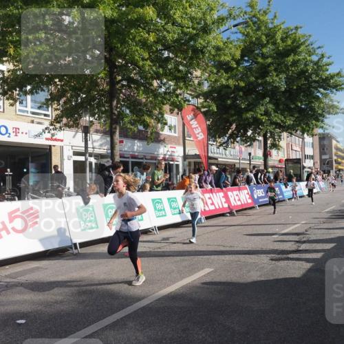 15.09.2024 - PSD Bank Halbmarathon Miley Keyser http://msf.ph/oto/7058384 15.09.2024 10:28:09 Ziel 14, 43, 77, 84, 94, 132, 135, 161, 166, 208, 217, 230, 247, 258, 261, 262, 293 meine-sportfotos.de