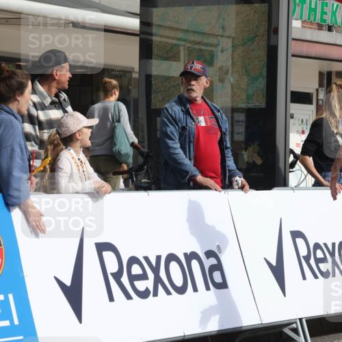 15.09.2024 - PSD Bank Halbmarathon Michael Strokosch http://msf.ph/oto/7058402 15.09.2024 11:37:49 Ziel 932, 1136, 1234, 1742, 1922 meine-sportfotos.de