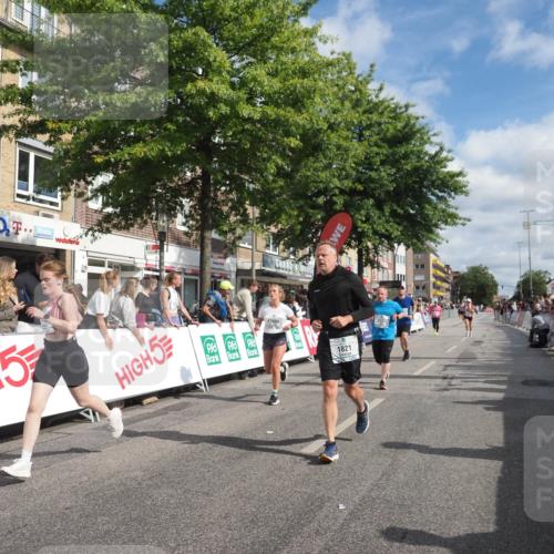 15.09.2024 - PSD Bank Halbmarathon Miley Keyser http://msf.ph/oto/7058428 15.09.2024 12:06:06 Ziel 1518, 1607, 1821, 1831, 2072, 2407, 2669, 2804, 2947, 3115, 3535 meine-sportfotos.de
