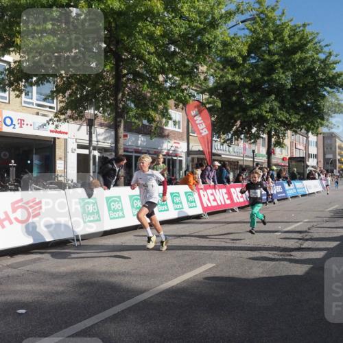 15.09.2024 - PSD Bank Halbmarathon Miley Keyser http://msf.ph/oto/7058438 15.09.2024 10:28:14 Ziel 14, 84, 89, 94, 132, 135, 149, 161, 166, 208, 217, 230, 258, 262, 285, 293 meine-sportfotos.de