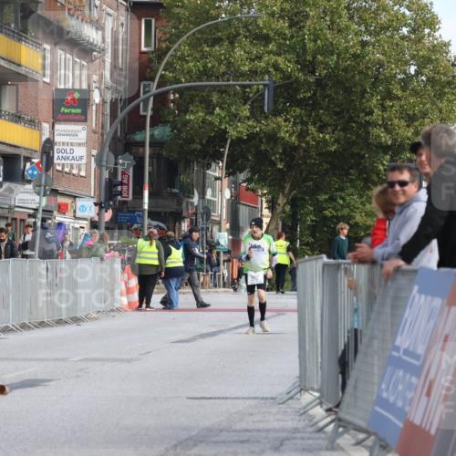 15.09.2024 - PSD Bank Halbmarathon Michael Strokosch http://msf.ph/oto/7058455 15.09.2024 13:00:38 Ziel  meine-sportfotos.de