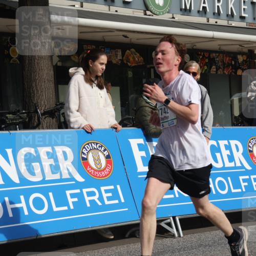 15.09.2024 - PSD Bank Halbmarathon Michael Strokosch http://msf.ph/oto/7058461 15.09.2024 11:37:54 Ziel 932, 1136, 1177, 1742, 1922 meine-sportfotos.de
