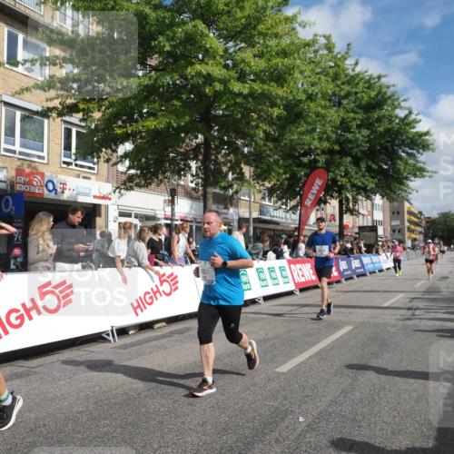 15.09.2024 - PSD Bank Halbmarathon Miley Keyser http://msf.ph/oto/7058472 15.09.2024 12:06:08 Ziel 1518, 1607, 1821, 1831, 2280, 2407, 2669, 2804, 2854, 2947, 3115, 3535 meine-sportfotos.de