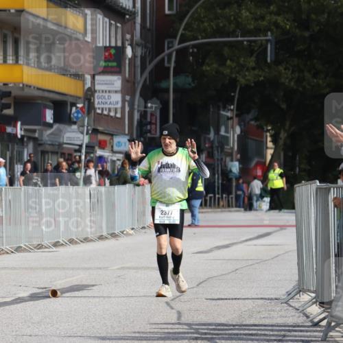 15.09.2024 - PSD Bank Halbmarathon Michael Strokosch http://msf.ph/oto/7058478 15.09.2024 13:00:53 Ziel  meine-sportfotos.de