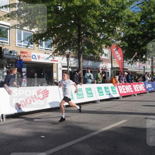 15.09.2024 - PSD Bank Halbmarathon Miley Keyser http://msf.ph/oto/7058487 15.09.2024 10:28:18 Ziel 45, 84, 89, 92, 94, 132, 135, 149, 161, 166, 183, 208, 217, 258, 262, 285, 293 meine-sportfotos.de