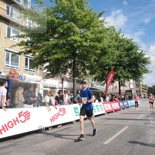 15.09.2024 - PSD Bank Halbmarathon Miley Keyser http://msf.ph/oto/7058492 15.09.2024 12:06:09 Ziel 1518, 1607, 1821, 1831, 2280, 2669, 2804, 2854, 2947, 3115, 3535 meine-sportfotos.de