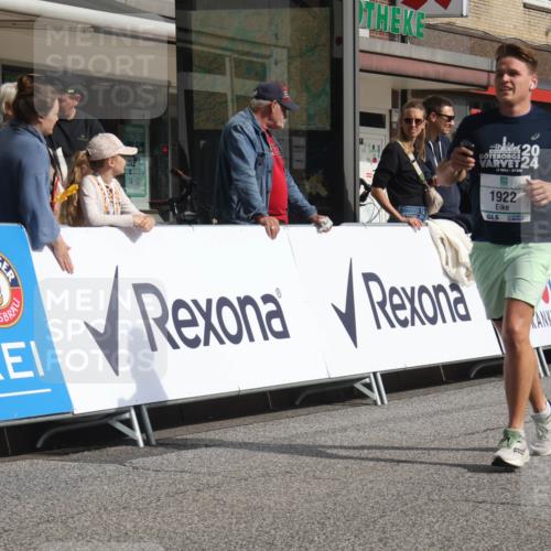 15.09.2024 - PSD Bank Halbmarathon Michael Strokosch http://msf.ph/oto/7058493 15.09.2024 11:37:57 Ziel 932, 1136, 1177, 1742, 1922 meine-sportfotos.de