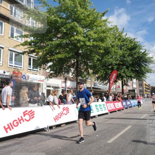 15.09.2024 - PSD Bank Halbmarathon Miley Keyser http://msf.ph/oto/7058496 15.09.2024 12:06:09 Ziel 1518, 1607, 1821, 1831, 2280, 2669, 2804, 2854, 2947, 3115, 3535 meine-sportfotos.de