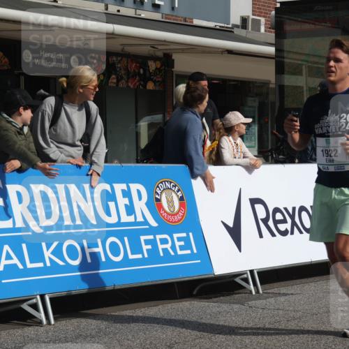 15.09.2024 - PSD Bank Halbmarathon Michael Strokosch http://msf.ph/oto/7058501 15.09.2024 11:37:58 Ziel 932, 1136, 1177, 1472, 1742, 1922 meine-sportfotos.de
