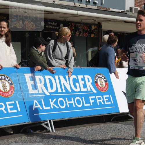 15.09.2024 - PSD Bank Halbmarathon Michael Strokosch http://msf.ph/oto/7058504 15.09.2024 11:37:58 Ziel 932, 1136, 1177, 1472, 1742, 1922 meine-sportfotos.de