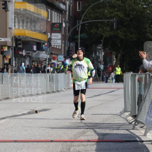 15.09.2024 - PSD Bank Halbmarathon Michael Strokosch http://msf.ph/oto/7058510 15.09.2024 13:00:56 Ziel 2377 meine-sportfotos.de