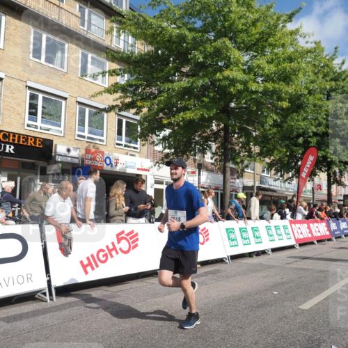 15.09.2024 - PSD Bank Halbmarathon Miley Keyser http://msf.ph/oto/7058513 15.09.2024 12:06:10 Ziel 1518, 1607, 1821, 1831, 2280, 2669, 2804, 2854, 2947, 3115, 3350, 3535 meine-sportfotos.de