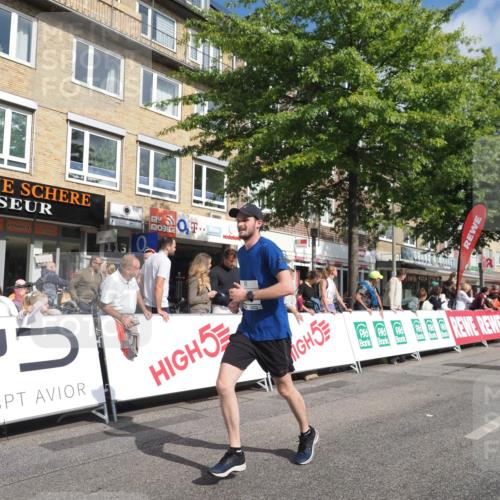 15.09.2024 - PSD Bank Halbmarathon Miley Keyser http://msf.ph/oto/7058517 15.09.2024 12:06:10 Ziel 1518, 1607, 1821, 1831, 2280, 2669, 2804, 2854, 2947, 3115, 3350, 3535 meine-sportfotos.de