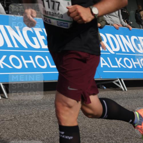 15.09.2024 - PSD Bank Halbmarathon Michael Strokosch http://msf.ph/oto/7058524 15.09.2024 11:38:00 Ziel 932, 1136, 1177, 1472, 1742, 1922 meine-sportfotos.de