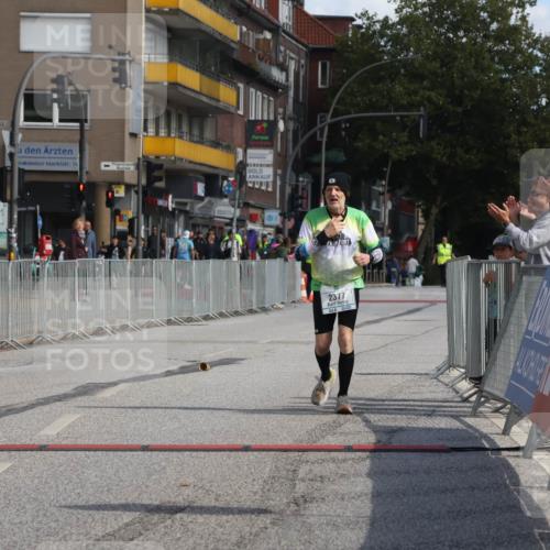 15.09.2024 - PSD Bank Halbmarathon Michael Strokosch http://msf.ph/oto/7058537 15.09.2024 13:00:59 Ziel 2377 meine-sportfotos.de