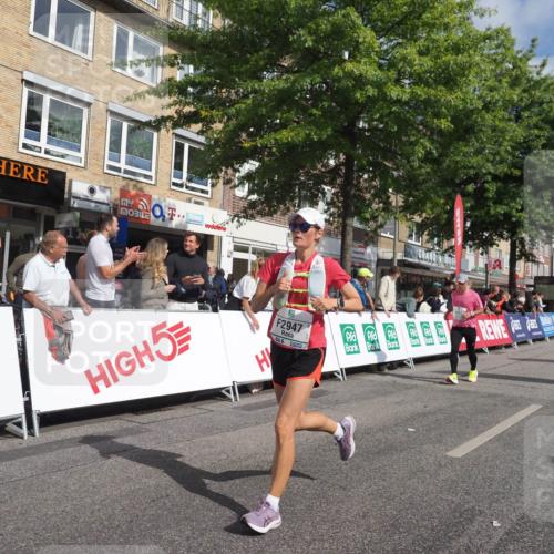 15.09.2024 - PSD Bank Halbmarathon Miley Keyser http://msf.ph/oto/7058538 15.09.2024 12:06:13 Ziel 1518, 1607, 1821, 1831, 2280, 2804, 2854, 2947, 3115, 3350, 3535 meine-sportfotos.de