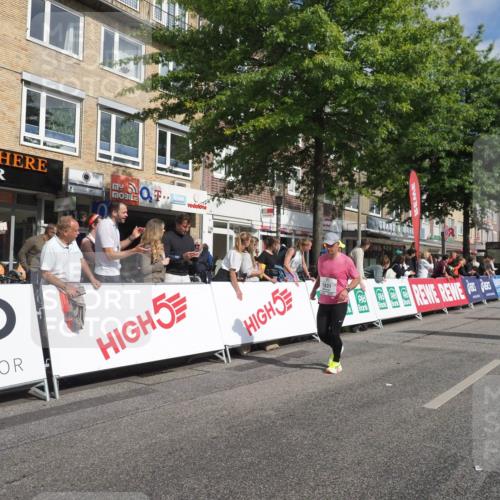 15.09.2024 - PSD Bank Halbmarathon Miley Keyser http://msf.ph/oto/7058553 15.09.2024 12:06:14 Ziel 1518, 1607, 1821, 1831, 2280, 2804, 2854, 2947, 3350, 3535 meine-sportfotos.de