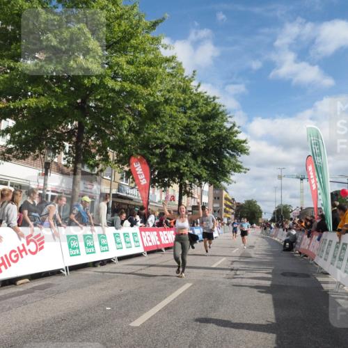 15.09.2024 - PSD Bank Halbmarathon Miley Keyser http://msf.ph/oto/7058581 15.09.2024 12:06:17 Ziel 1518, 1607, 1697, 1747, 1821, 1831, 2280, 2718, 2804, 2854, 2947, 3350 meine-sportfotos.de