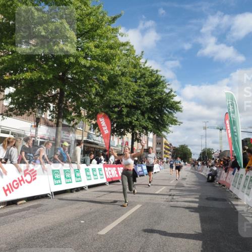 15.09.2024 - PSD Bank Halbmarathon Miley Keyser http://msf.ph/oto/7058589 15.09.2024 12:06:18 Ziel 1518, 1607, 1697, 1747, 1821, 1831, 2280, 2718, 2804, 2854, 2947, 3350 meine-sportfotos.de