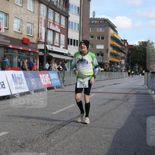 15.09.2024 - PSD Bank Halbmarathon Michael Strokosch http://msf.ph/oto/7058626 15.09.2024 13:01:07 Ziel 2377 meine-sportfotos.de