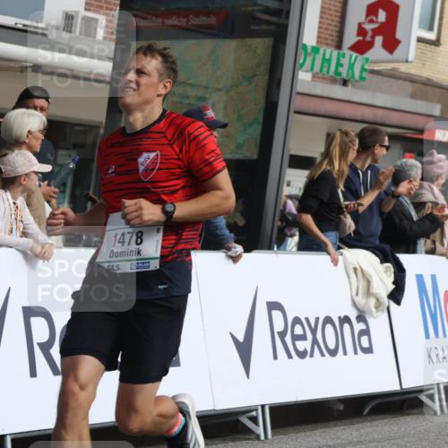 15.09.2024 - PSD Bank Halbmarathon Michael Strokosch http://msf.ph/oto/7058628 15.09.2024 11:38:11 Ziel 764, 1288, 1301, 1472, 1478 meine-sportfotos.de