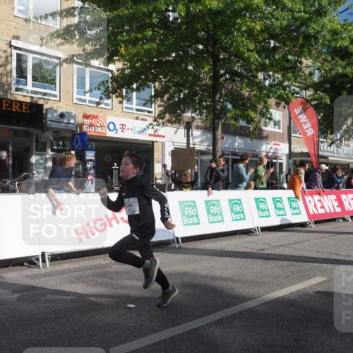 15.09.2024 - PSD Bank Halbmarathon Miley Keyser http://msf.ph/oto/7058631 15.09.2024 10:28:32 Ziel 26, 45, 89, 92, 149, 162, 183, 184, 192, 243, 273, 285, 305 meine-sportfotos.de