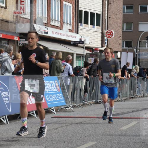 15.09.2024 - PSD Bank Halbmarathon Michael Strokosch http://msf.ph/oto/7058644 15.09.2024 11:38:13 Ziel 764, 1288, 1301, 1472, 1478 meine-sportfotos.de