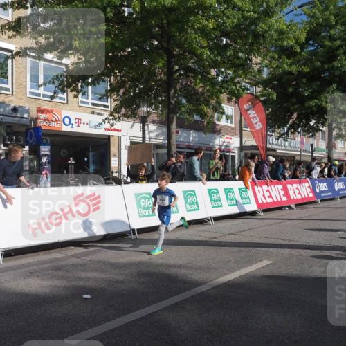 15.09.2024 - PSD Bank Halbmarathon Miley Keyser http://msf.ph/oto/7058651 15.09.2024 10:28:36 Ziel 26, 45, 89, 92, 130, 162, 183, 184, 192, 205, 235, 243, 273, 305 meine-sportfotos.de