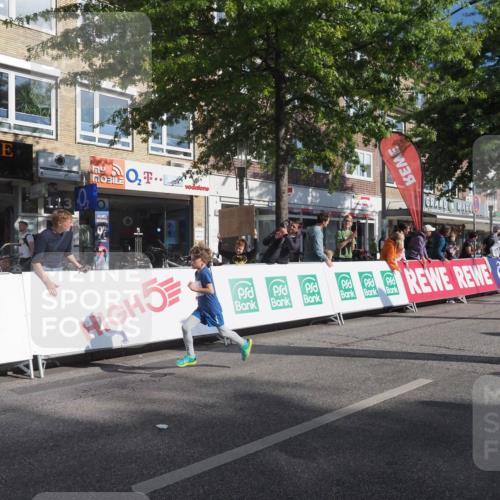 15.09.2024 - PSD Bank Halbmarathon Miley Keyser http://msf.ph/oto/7058658 15.09.2024 10:28:36 Ziel 26, 45, 89, 92, 130, 162, 183, 184, 192, 205, 235, 243, 273, 305 meine-sportfotos.de