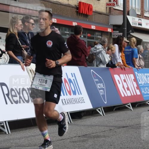 15.09.2024 - PSD Bank Halbmarathon Michael Strokosch http://msf.ph/oto/7058661 15.09.2024 11:38:14 Ziel 764, 1288, 1301, 1472, 1478 meine-sportfotos.de