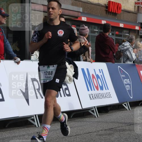 15.09.2024 - PSD Bank Halbmarathon Michael Strokosch http://msf.ph/oto/7058665 15.09.2024 11:38:14 Ziel 764, 1288, 1301, 1472, 1478 meine-sportfotos.de