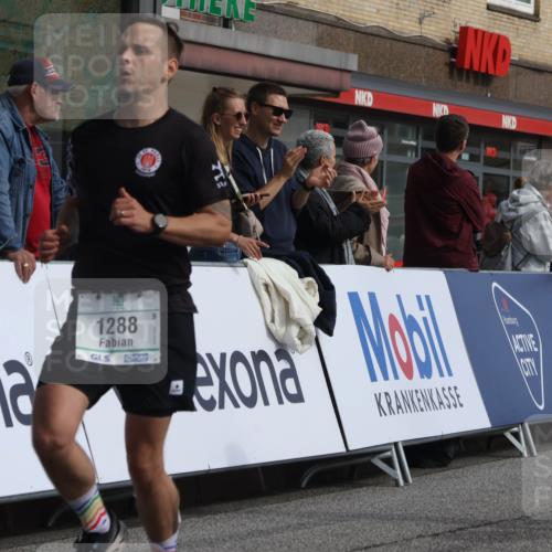 15.09.2024 - PSD Bank Halbmarathon Michael Strokosch http://msf.ph/oto/7058668 15.09.2024 11:38:14 Ziel 764, 1288, 1301, 1472, 1478 meine-sportfotos.de