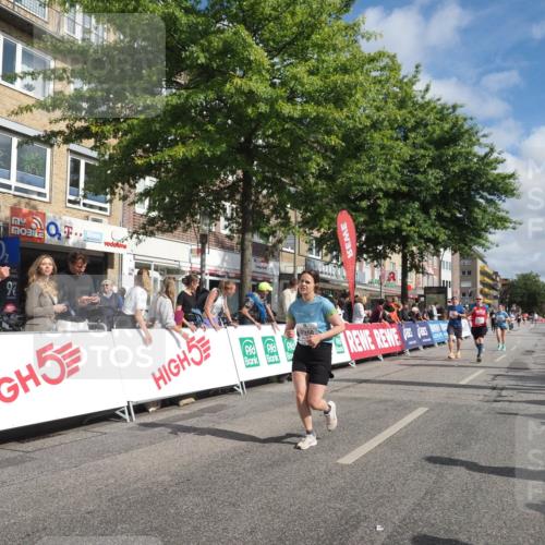 15.09.2024 - PSD Bank Halbmarathon Miley Keyser http://msf.ph/oto/7058669 15.09.2024 12:06:22 Ziel 1697, 1747, 1824, 1831, 2036, 2280, 2334, 2718, 2854, 2947, 3350 meine-sportfotos.de