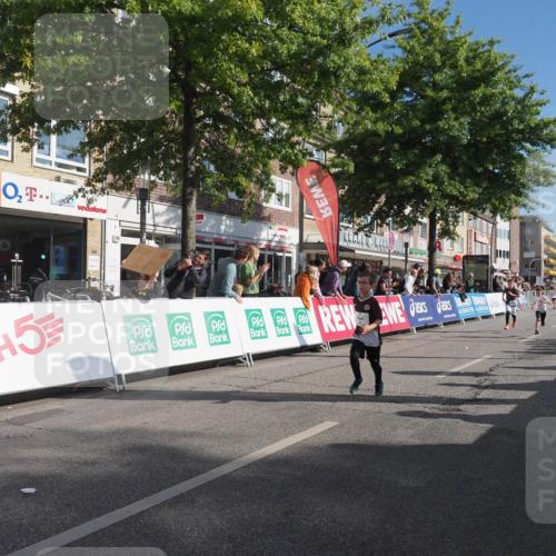 15.09.2024 - PSD Bank Halbmarathon Miley Keyser http://msf.ph/oto/7058671 15.09.2024 10:28:38 Ziel 26, 45, 92, 130, 162, 183, 184, 192, 205, 235, 243, 273, 305 meine-sportfotos.de