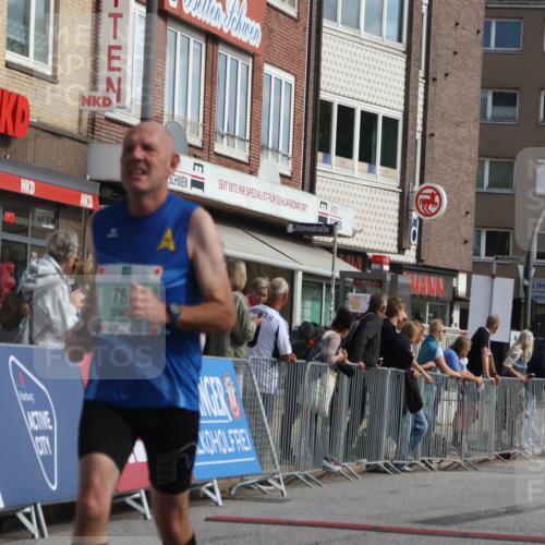 15.09.2024 - PSD Bank Halbmarathon Michael Strokosch http://msf.ph/oto/7058698 15.09.2024 11:38:17 Ziel 764, 903, 989, 1170, 1288, 1301, 1472, 1478 meine-sportfotos.de