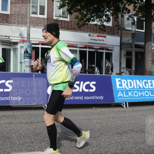 15.09.2024 - PSD Bank Halbmarathon Michael Strokosch http://msf.ph/oto/7058699 15.09.2024 13:01:11 Ziel 2377 meine-sportfotos.de