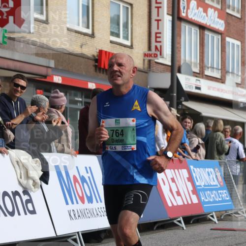 15.09.2024 - PSD Bank Halbmarathon Michael Strokosch http://msf.ph/oto/7058701 15.09.2024 11:38:18 Ziel 764, 903, 989, 1094, 1170, 1288, 1301, 1461, 1472, 1478 meine-sportfotos.de