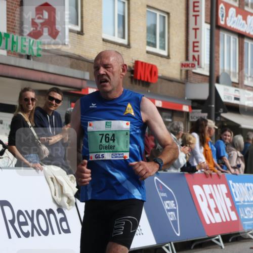 15.09.2024 - PSD Bank Halbmarathon Michael Strokosch http://msf.ph/oto/7058705 15.09.2024 11:38:18 Ziel 764, 903, 989, 1094, 1170, 1288, 1301, 1461, 1472, 1478 meine-sportfotos.de