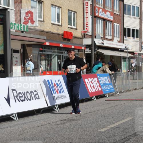 15.09.2024 - PSD Bank Halbmarathon Michael Strokosch http://msf.ph/oto/7058724 15.09.2024 13:04:20 Ziel 1898 meine-sportfotos.de