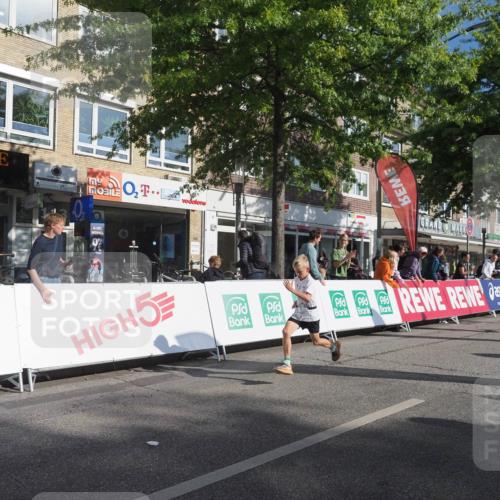 15.09.2024 - PSD Bank Halbmarathon Miley Keyser http://msf.ph/oto/7058741 15.09.2024 10:28:44 Ziel 26, 130, 140, 162, 184, 192, 205, 235, 273, 305 meine-sportfotos.de