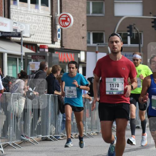 15.09.2024 - PSD Bank Halbmarathon Michael Strokosch http://msf.ph/oto/7058750 15.09.2024 11:38:22 Ziel 764, 903, 989, 1094, 1170, 1175, 1288, 1301, 1461, 1478 meine-sportfotos.de