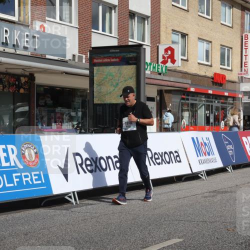 15.09.2024 - PSD Bank Halbmarathon Michael Strokosch http://msf.ph/oto/7058765 15.09.2024 13:04:23 Ziel 1898 meine-sportfotos.de